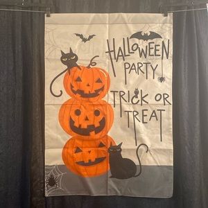 Halloween Garden Flag - Pumpkins, Black Cat, Spiders, Bats